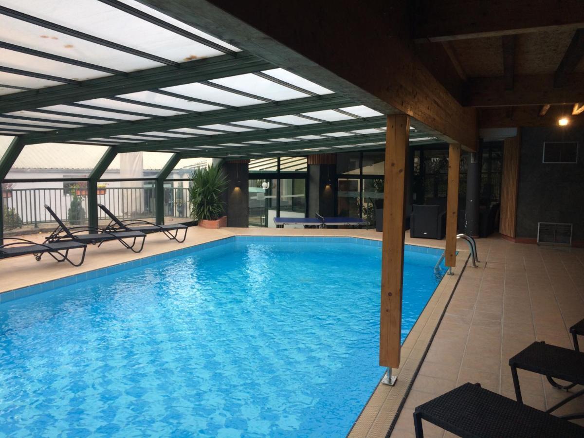 Le Val-dʼAjol Logis La Residence מראה חיצוני תמונה